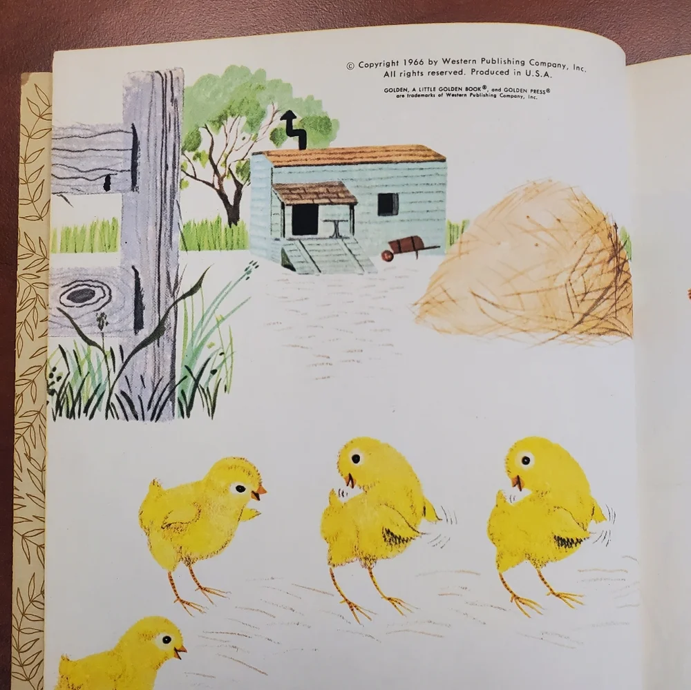 Vintage 1966 The Little Red Hen - Little Golden Book Western Publishing Co. - Picture 4 of 5
